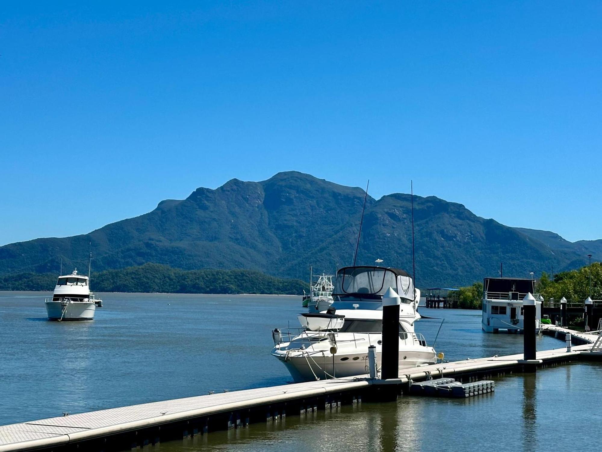 Lucinda Hinchinbrook Resorts Management Pty Ltd מראה חיצוני תמונה